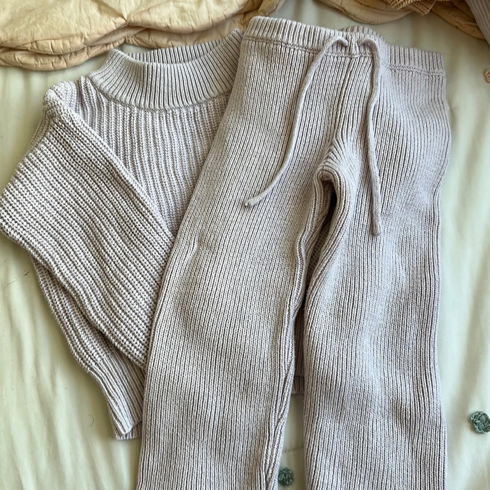 Jamie Kay sweater and pant set 2Y
